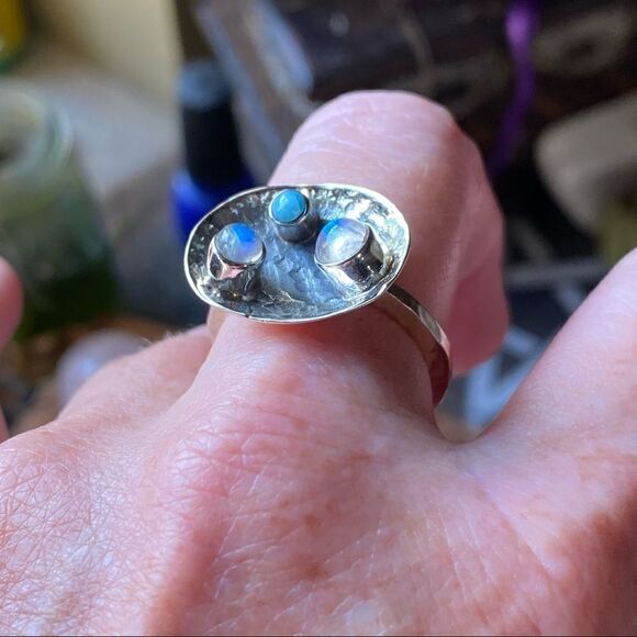 Larimar & Moonstone Israeli Hammered Sterling Silver Ring Size 9.5 - Picture 14 of 15